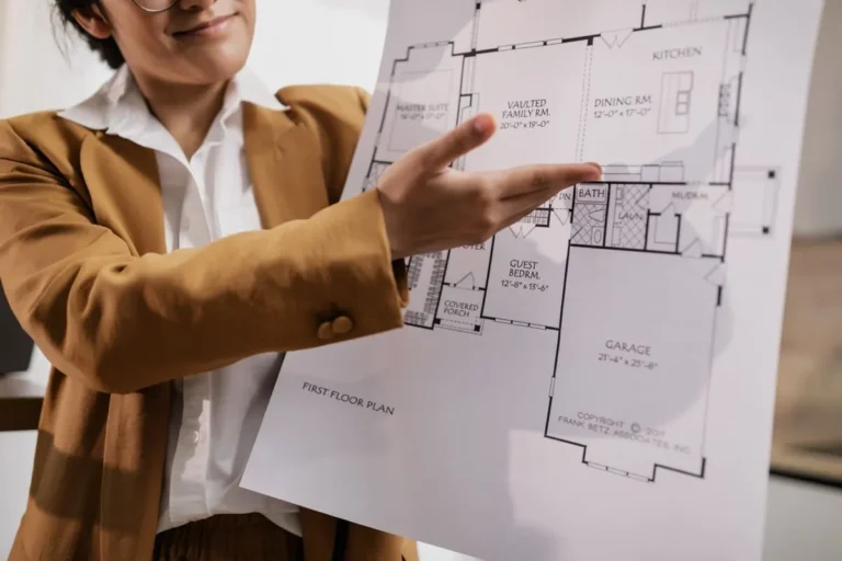 Financiar imóvel na planta vale a pena? Entenda os prós e contras